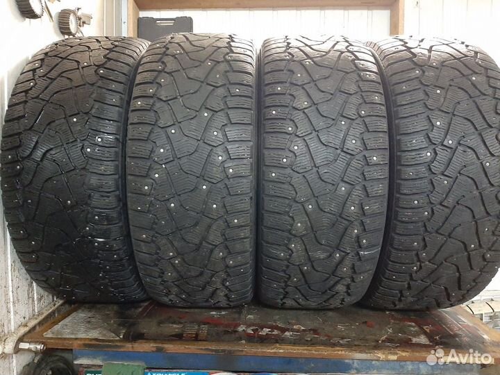 Pirelli Ice Zero 285/60 R18