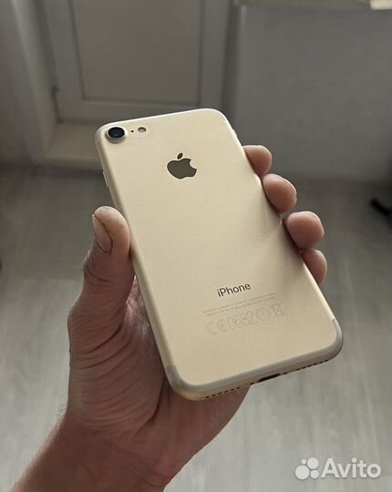 iPhone 7, 32 ГБ