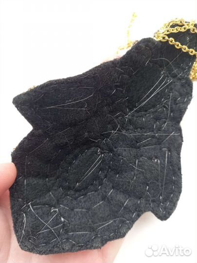 Нашивка на плечи (эполеты)