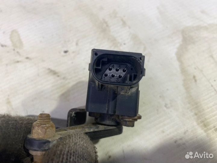 Датчик дорожного просвета передний левый