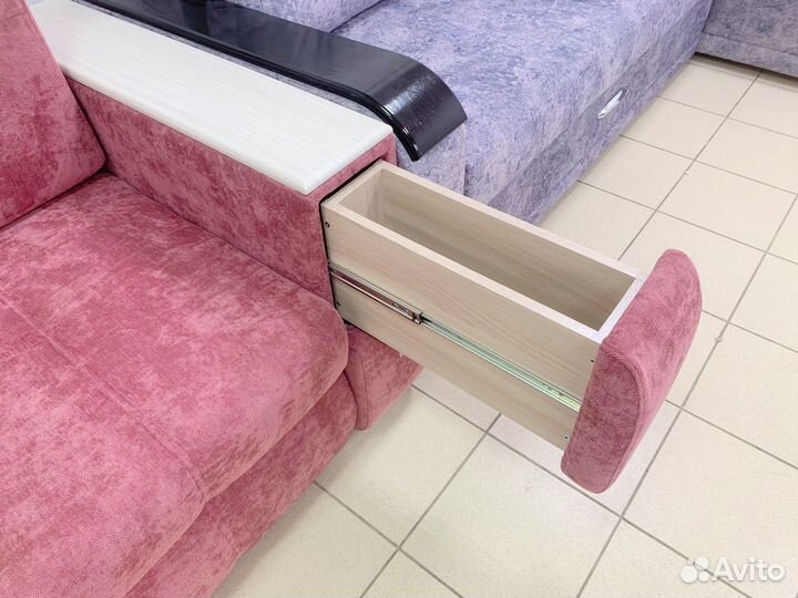 Диван + столик от производителя