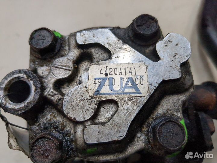 Гур Infiniti QX56, 2004