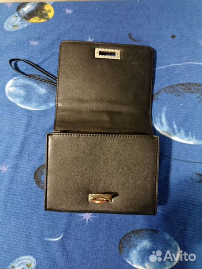 Женская сумочка