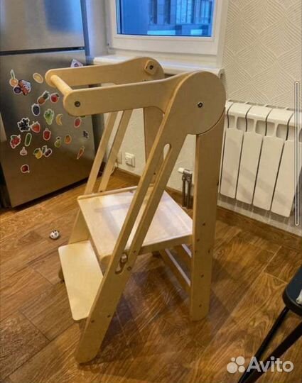 Башня помощника Монтессори, стремянка