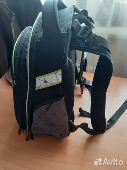 Рюкзак ранец школьный Hummingbird