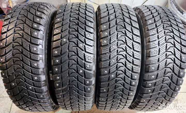 Michelin X-Ice North 3 185/60 R14 86T