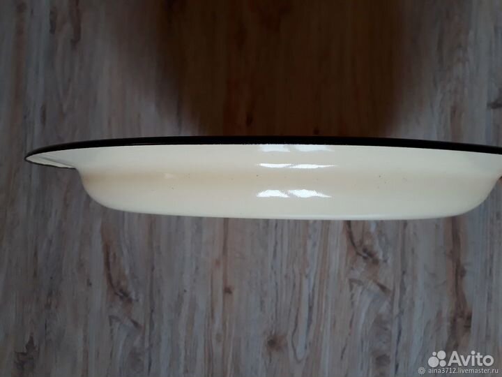 Поднос-блюдо эмалированное