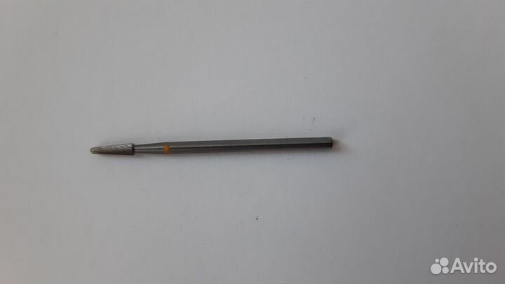 Фрезы, стразы, бульонки, пудра для ногтей