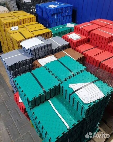 Модульная плитка пвх в фитнес зал