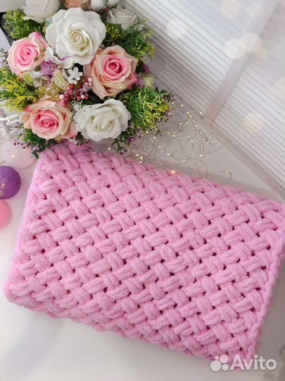 Плюшевый вязаный плед в кроватку, коляску, выписку