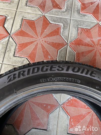 Bridgestone Blizzak Ice 245/45 R18