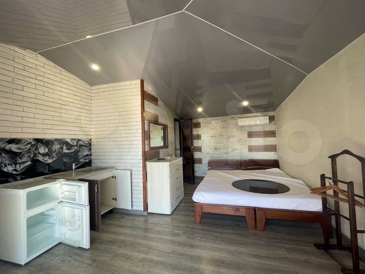 Гостиница, 1000 м²