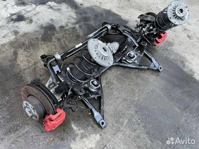 BMW f30 F31 F32 F33 F34 F36 кулак поворотный левый