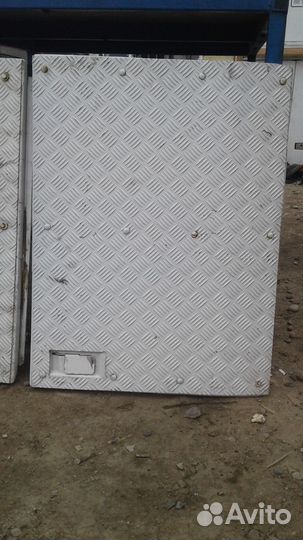 Передние дверки Carrier Maxima 1200 (Thermo King )