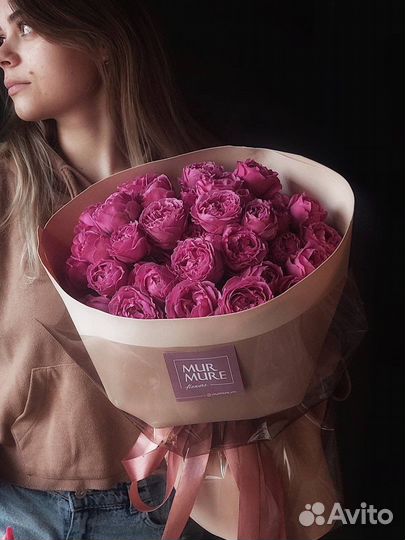 Пиновидные розы букет