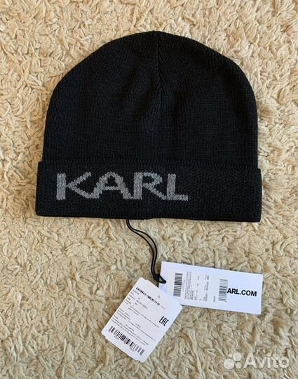 Шапки Karl Lagerfeld. Оригинал