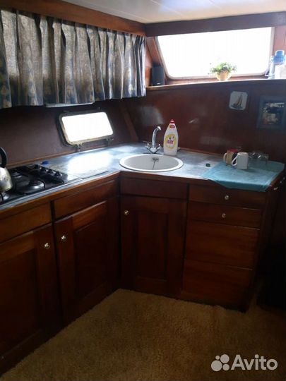 Прогулки на катере