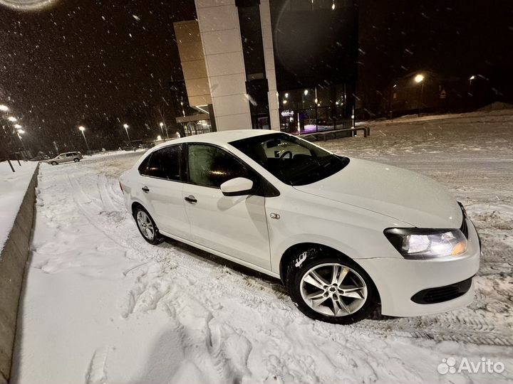 Volkswagen Polo 1.6 МТ, 2013, 196 000 км