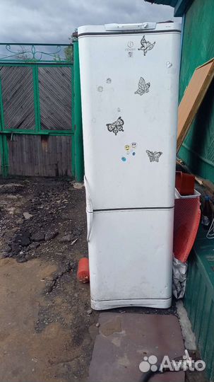 Холодильник бу