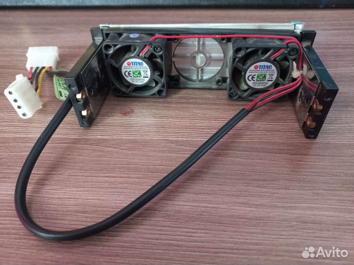 Кулер Titan Hard Drive Cooling для жесткого диска