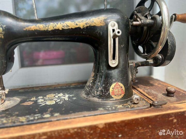 Швейная машинка