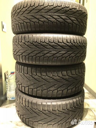 Nokian Tyres Hakkapeliitta R2 SUV 235/55 R19 и 255/50 R19