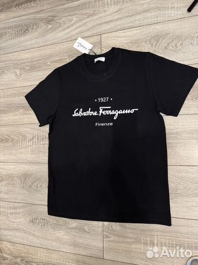 Футболка Salvatore Ferragamo