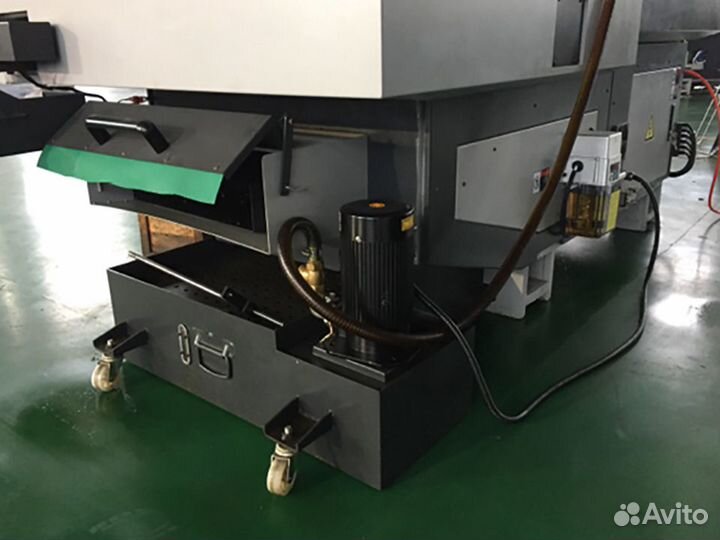 Двухшпиндельный токарный станок с чпу CNC20Z-5