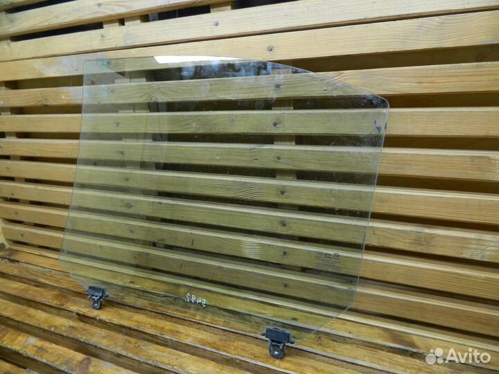 Стекло двери задней правой Hyundai Elantra XD 2002