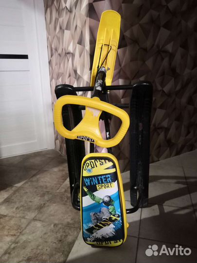 Детский снегокат бу