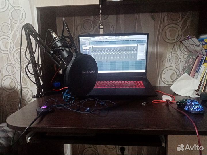 Микрофон конденсаторный