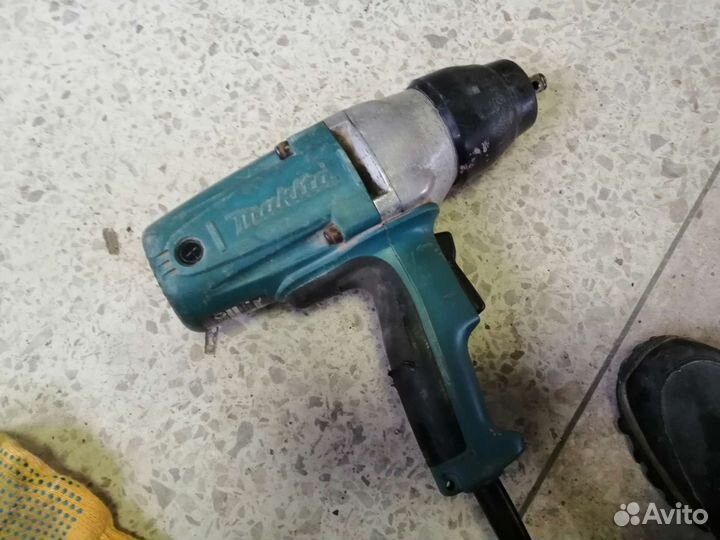 Гайковерт электрический makita