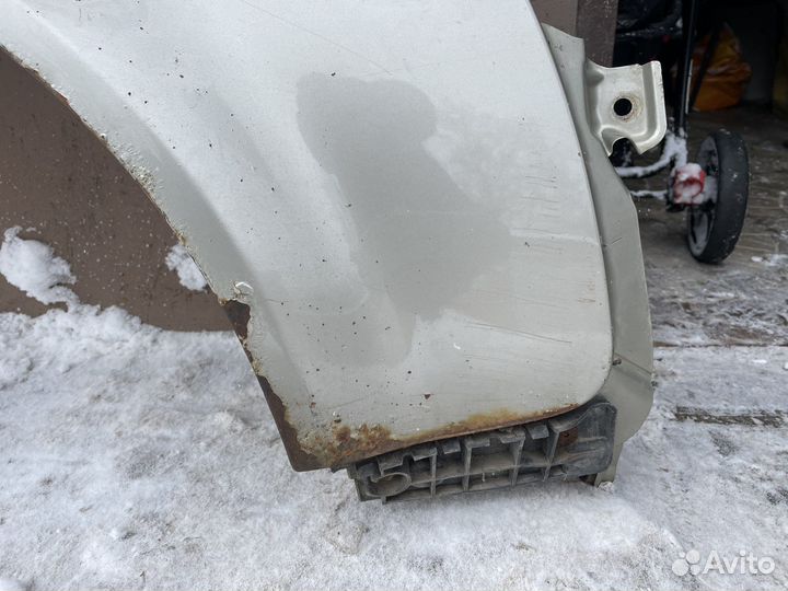 Крыло audi a4 b6