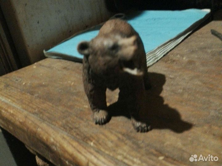 Статуэтка деревянная медведя