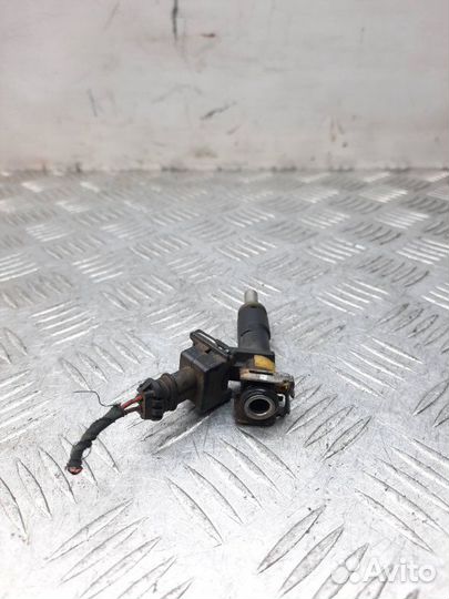 Форсунка Opel Zafira минивэн 1.8 Z18XER 2005