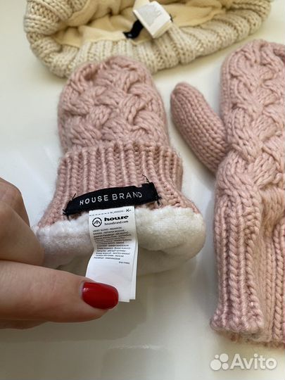 Шапка снуд и варежки новые