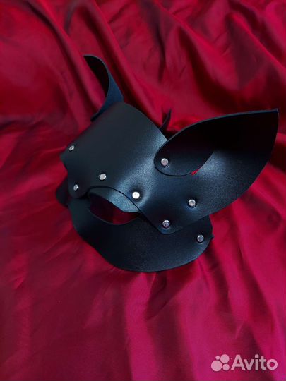 Маска из натуральной кожи / маска кошки