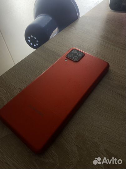 Телефон