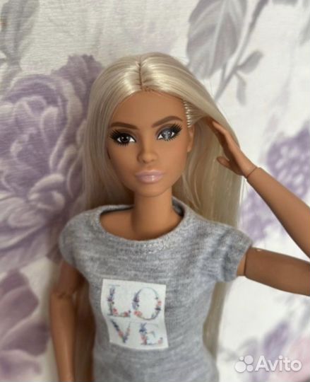 Кукла барби barbie looks Лина