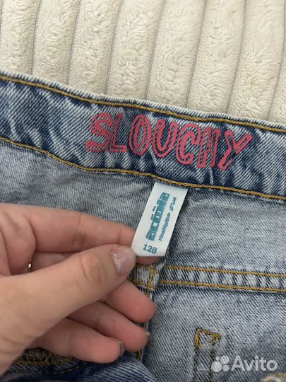 Джинсы на девочку 128