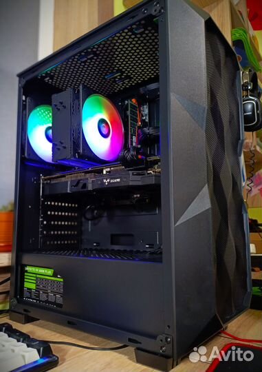 Игровой компьютер 14 ядер/ GTX 1070 Ti /32Gb/ 512