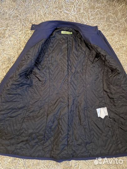 Полупальто Versace Jeans 48-50, шерсть