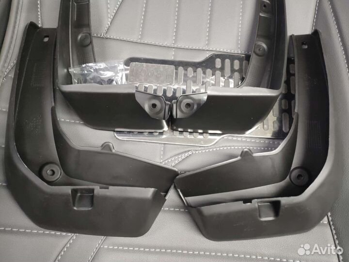 Брызговики honda fit2014-2017г