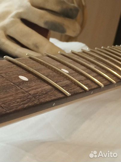 Ремонт гитар,Замена ладов на электрогитаре