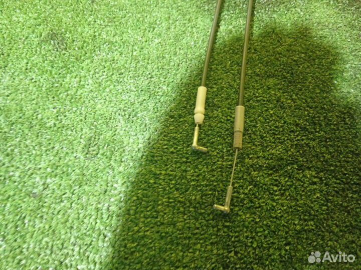 Замок двери передний правый Toyota Harrier MCU10W