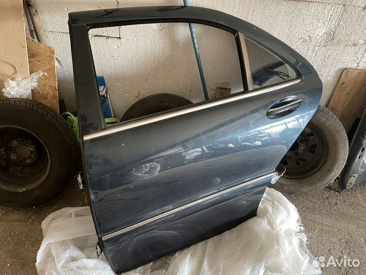 Дверь задняя левая mercedes benz s-class w220