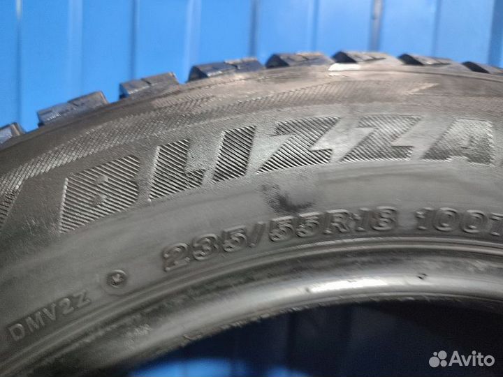 Bridgestone Blizzak DM-V2 235/55 R18