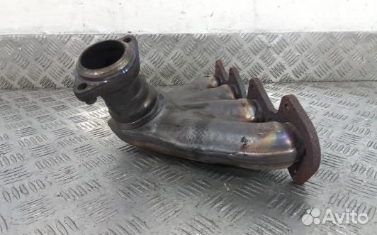 Выпускной коллектор бензиновый mercedes benz C-cla