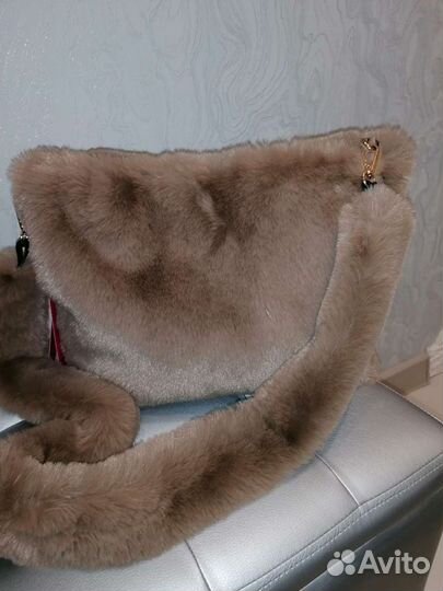 Сумка женская меховая