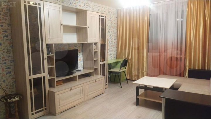 3-к. квартира, 90,4 м², 2/5 эт.